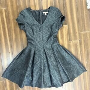 Banana Republic Black Pleated Fit and Flare Mini Dress Peplum Cap Sleeve V Neck